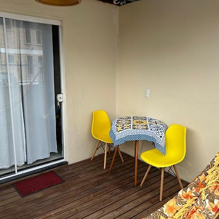 Suite Rua Pescada Amarela Бомбиняс Екстериор снимка